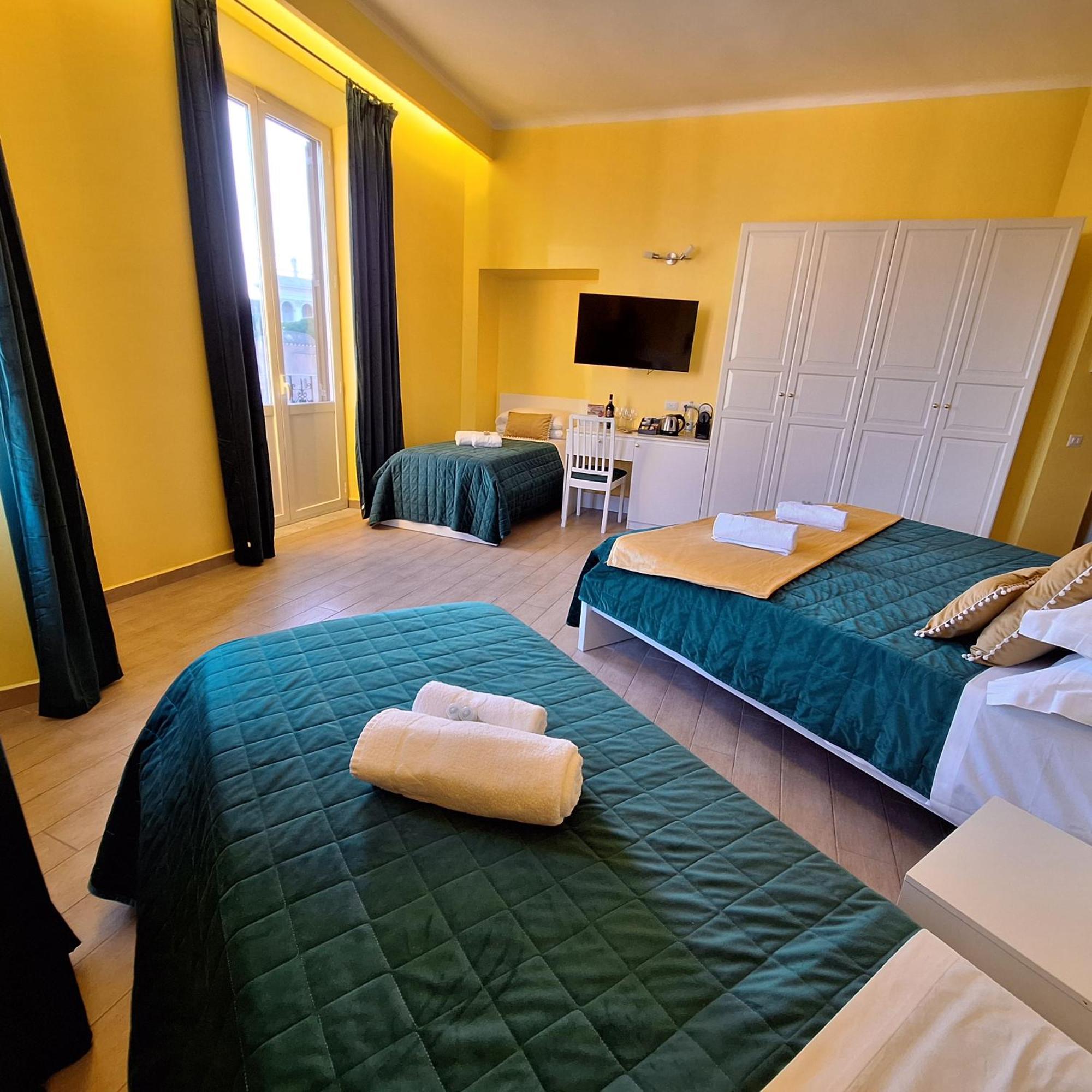 Residenze Serventi Longhi Róma Kültér fotó