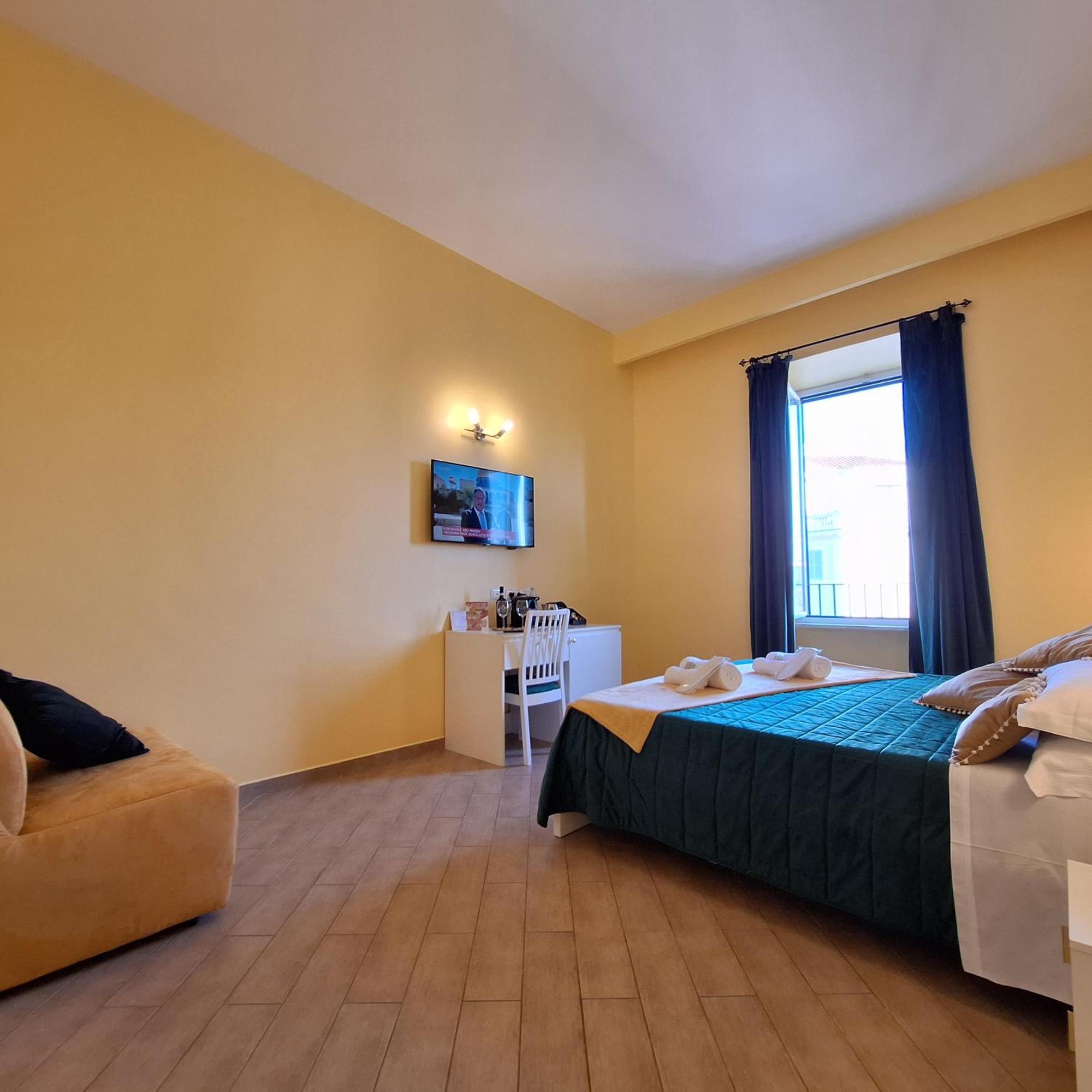 Residenze Serventi Longhi Róma Kültér fotó