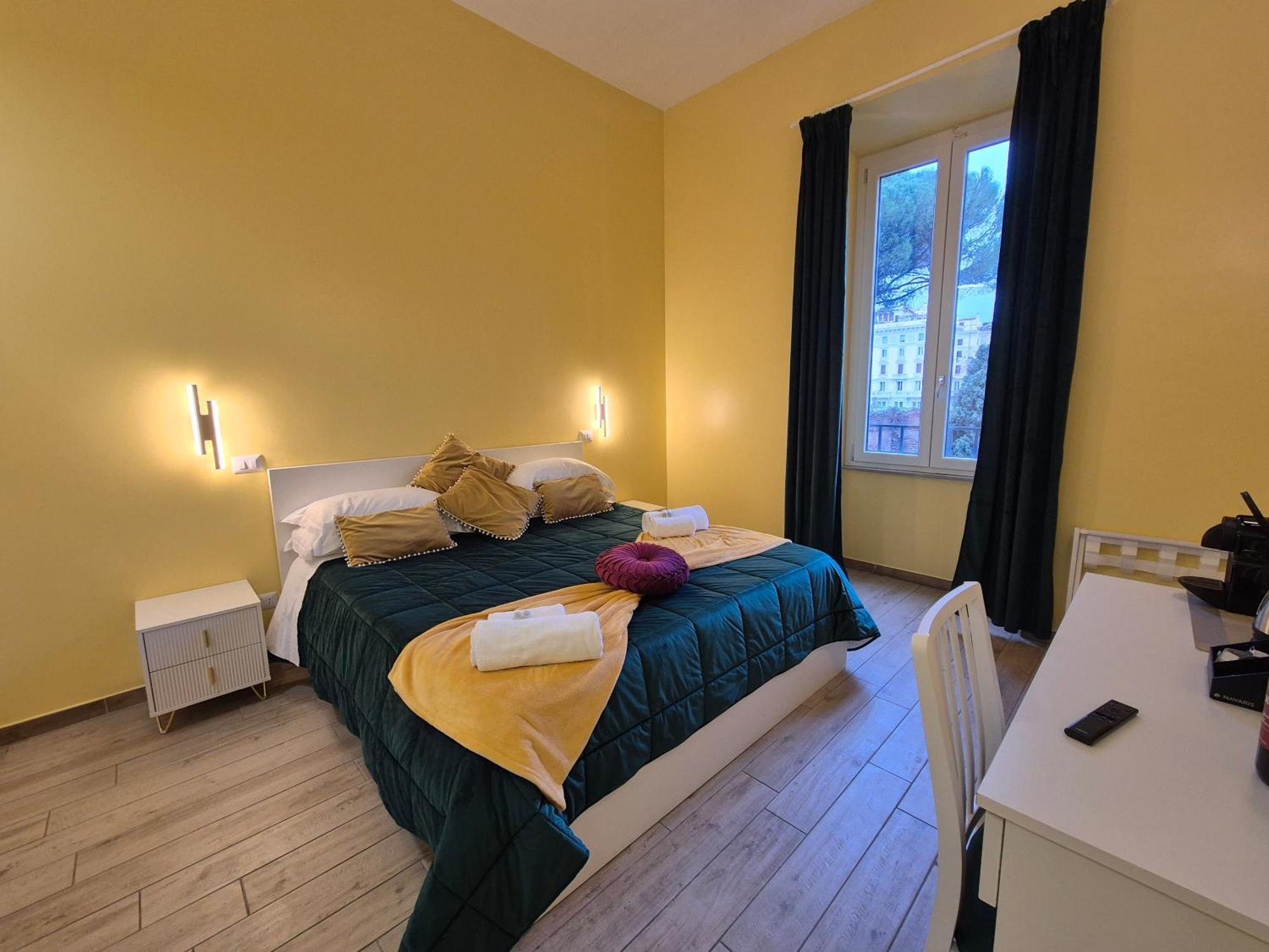 Residenze Serventi Longhi Róma Kültér fotó