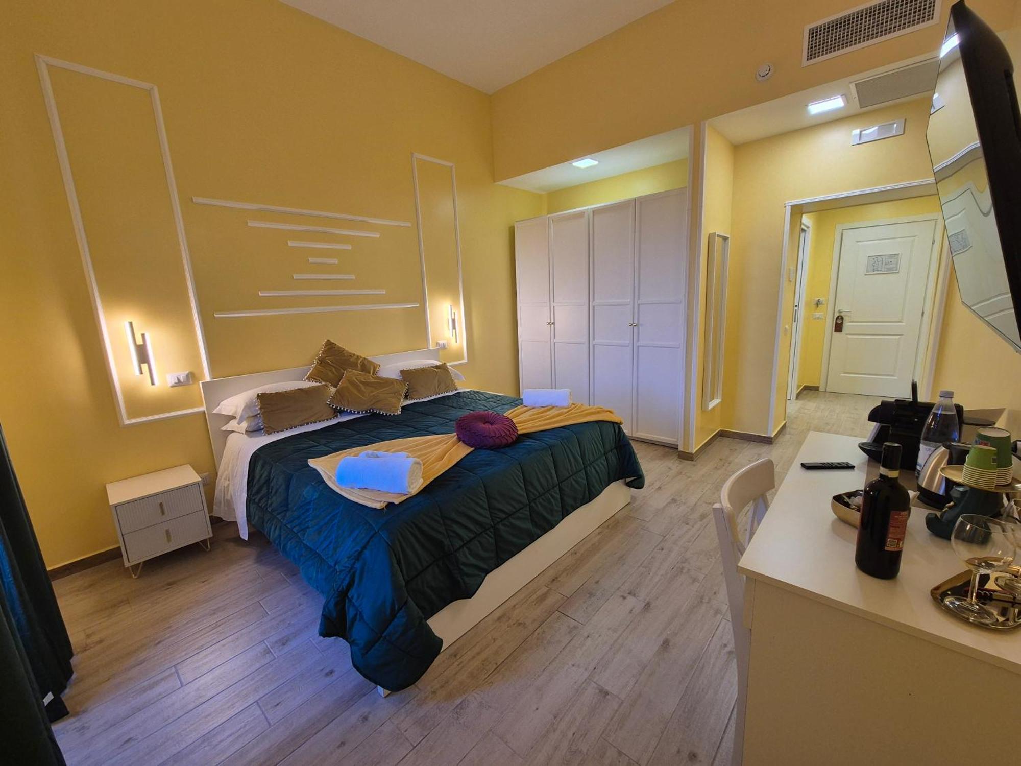 Residenze Serventi Longhi Róma Kültér fotó